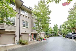 Photo 4: 45 100 KLAHANIE DRIVE in Port Moody: Port Moody Centre Townhouse for sale : MLS®# R2472621