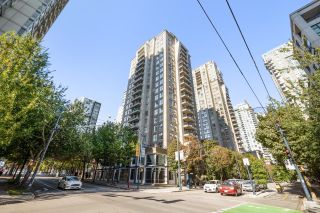 Photo 1: 1706 989 RICHARDS Street in Vancouver: Downtown VW Condo for sale in "The Mondrian I" (Vancouver West)  : MLS®# R2729170