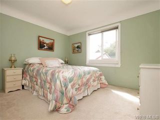 Photo 12: 833 Wollaston St in VICTORIA: Es Old Esquimalt House for sale (Esquimalt)  : MLS®# 739160