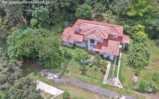 Photo 1: Beautiful hillside home for sale in Panama