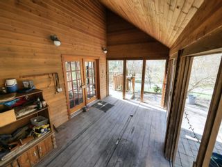 Photo 9: 2960 UPPER SLOCAN PARK ROAD in Slocan Park: House for sale : MLS®# 2476269