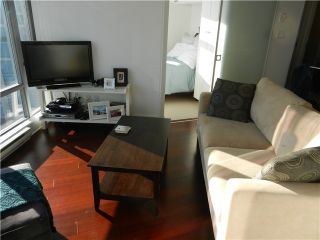 Photo 3: 1806 1255 SEYMOUR Street in Vancouver: Downtown VW Condo for sale in "ELAN" (Vancouver West)  : MLS®# V1056105