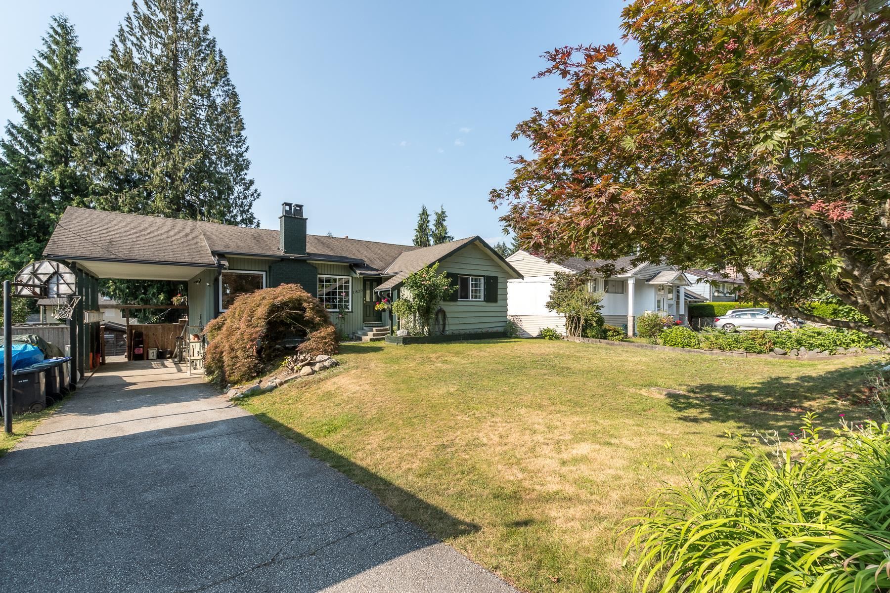 Main Photo: 1820 GALER Way in Port Coquitlam: Oxford Heights House for sale : MLS®# R2793297