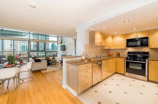 Photo 6: PH1 1688 ROBSON Street in Vancouver: West End VW Condo for sale in "Pacific Robson Palais" (Vancouver West)  : MLS®# R2123676