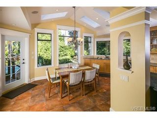 Photo 2: 4971 Highgate Rd in VICTORIA: SE Cordova Bay House for sale (Saanich East)  : MLS®# 737511