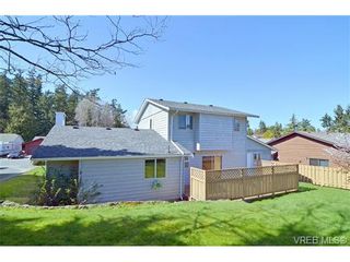 Photo 18: 4261 Moorpark Pl in VICTORIA: SW Northridge House for sale (Saanich West)  : MLS®# 666739