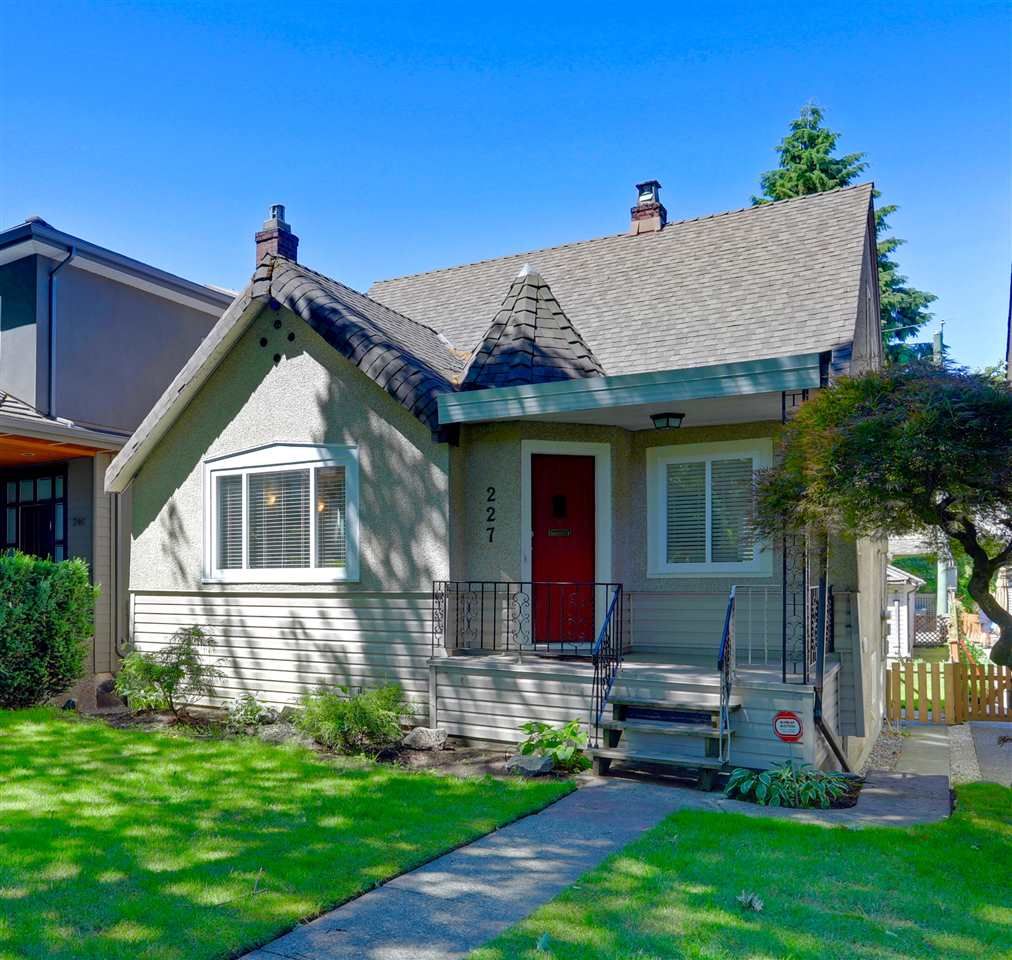 Main Photo: 227 W 22ND Avenue in Vancouver: Cambie House for sale in "Cambie Village" (Vancouver West)  : MLS®# R2283769