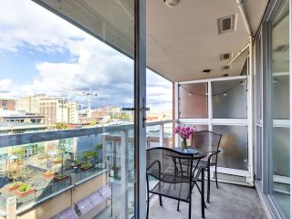 Photo 8: 705 550 TAYLOR Street in Vancouver: Downtown VW Condo for sale in "THE TAYLOR" (Vancouver West)  : MLS®# R2880768