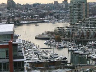 Photo 1: 1707 918 COOPERAGE Way in Vancouver: False Creek North Condo for sale in "MARINER" (Vancouver West)  : MLS®# V792475