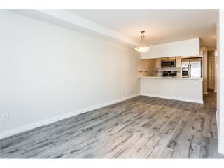 Photo 5: 315 5650 201A Street in Langley: Langley City Condo for sale in "PADDINGTON STATION" : MLS®# R2509283