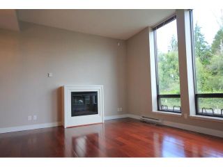 Photo 3: 8 6333 KATSURA Street in Richmond: McLennan North Townhouse for sale in "RESIDENCE ON A PARK" : MLS®# V923465