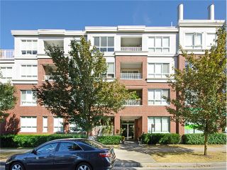 Photo 1: 407 189 ONTARIO Place in Vancouver: Main Condo for sale in "THE MAYFAIR" (Vancouver East)  : MLS®# V983249