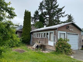 Photo 10: 1984 S Island Hwy in Campbell River: CR Willow Point House for sale : MLS®# 878270