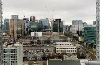 Photo 21: 2208 131 REGIMENT Square in Vancouver: Downtown VW Condo for sale in "SPECTRUM III" (Vancouver West)  : MLS®# R2642560