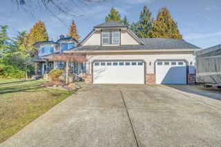 Photo 1: 15249 93A Avenue in Surrey: Fleetwood Tynehead House for sale in "Fleetwood/East Guildford" : MLS®# R2750416