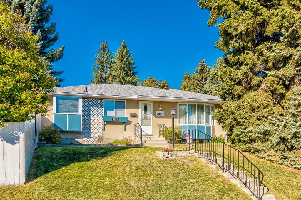 Main Photo: 7003 Hunterview Drive NW in Calgary: Huntington Hills Detached for sale : MLS®# A1148767