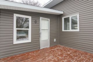 Photo 2: 6 Mobile Street in Carman: R39 Residential for sale (R39 - R39)  : MLS®# 202402523