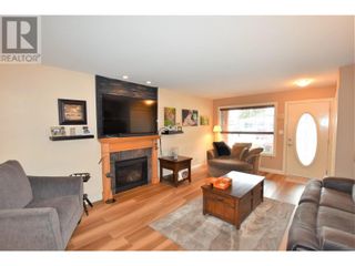 Photo 5: 519 Loon Avenue in Vernon: House for sale : MLS®# 10305994