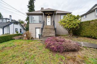 Photo 1: 321 DEVOY Street in New Westminster: The Heights NW House for sale : MLS®# R2862722