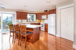 Photo 8: 2427 Valleyview Pl in Sooke: Sk Broomhill House for sale : MLS®# 901216