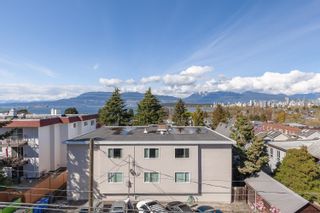 Photo 25: 405 2211 W 2ND Avenue in Vancouver: Kitsilano Condo for sale in "Kitsilano Terrace" (Vancouver West)  : MLS®# R2683496