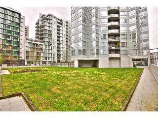 Photo 11: 1801 1212 Howe in Vancouver: Downtown VW Condo for sale (Vancouver West)  : MLS®# R2130353