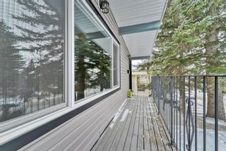 Photo 3: 5834 Dalgleish Road NW in Calgary: Dalhousie Semi Detached for sale : MLS®# A1169597