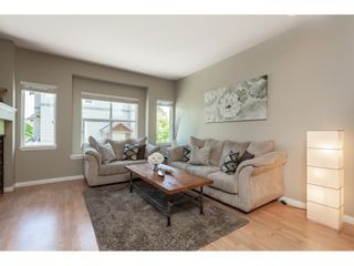 Photo 3: 2 1055 RIVERWOOD Gate in Port Coquitlam: Riverwood Townhouse for sale in "MOUNTAIN VIEW ESTATES" : MLS®# R2390951