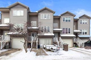 Photo 1: 22 100 Albion Drive: Fort McMurray Row/Townhouse for sale : MLS®# A2103520