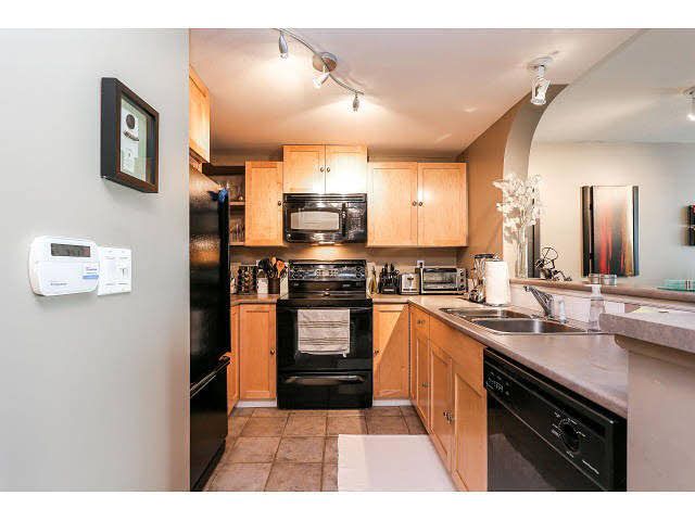 Photo 11: Photos: 303 6833 VILLAGE GREEN in Burnaby: Highgate Condo for sale in "CARMEL AT THE VILLAGE" (Burnaby South)  : MLS®# V1123113