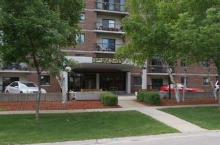 Photo 1: 210-640 Mathias Ave in Winnipeg: West Kildonan / Garden City Multi-family for sale (North West Winnipeg)  : MLS®# 1212025