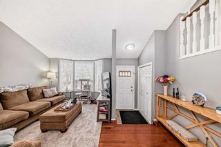 Photo 6: 4630 43 Street NE in Calgary: Whitehorn Detached for sale : MLS®# A2130705