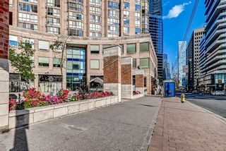 Photo 3: 4 & 5 1033 Bay Street in Toronto: Bay Street Corridor Property for lease (Toronto C01)  : MLS®# C5713426