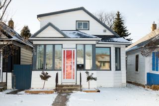 Photo 1: St James One and a Half Storey: House for sale (Winnipeg) 