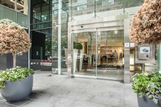 Photo 2: 1612 777 RICHARDS Street in Vancouver: Downtown VW Condo for sale in "TELUS GARDEN" (Vancouver West)  : MLS®# R2741234