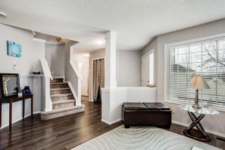 Photo 2: 149 Shannon Square SW in Calgary: Shawnessy Detached for sale : MLS®# A1209155