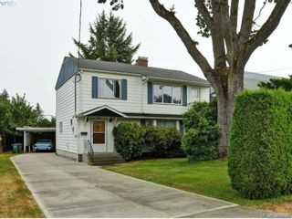 Photo 1: 1564 San Juan Ave in Saanich: SE Gordon Head House for sale (Saanich East)  : MLS®# 858060