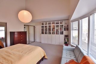 Photo 11: 2669 W 10TH Avenue in Vancouver: Kitsilano Townhouse for sale in "SIGNATURE COURT" (Vancouver West)  : MLS®# R2166556