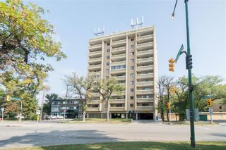 Main Photo: 503 365 Wellington Crescent in Winnipeg: Crescentwood Condominium for sale (1B)  : MLS®# 202410375
