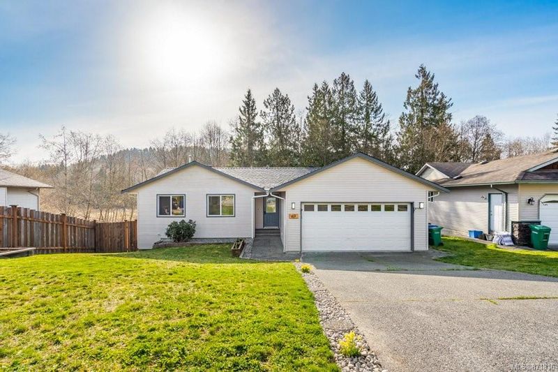 FEATURED LISTING: 69 RANCHVIEW Dr Nanaimo