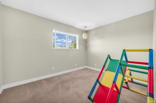 Photo 15: 321 GLOUCESTER Court in Coquitlam: Coquitlam East House for sale : MLS®# R2890471