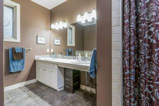 Photo 18: 2332 Chicoutimi Drive NW in Calgary: Charleswood Detached for sale : MLS®# A1258121