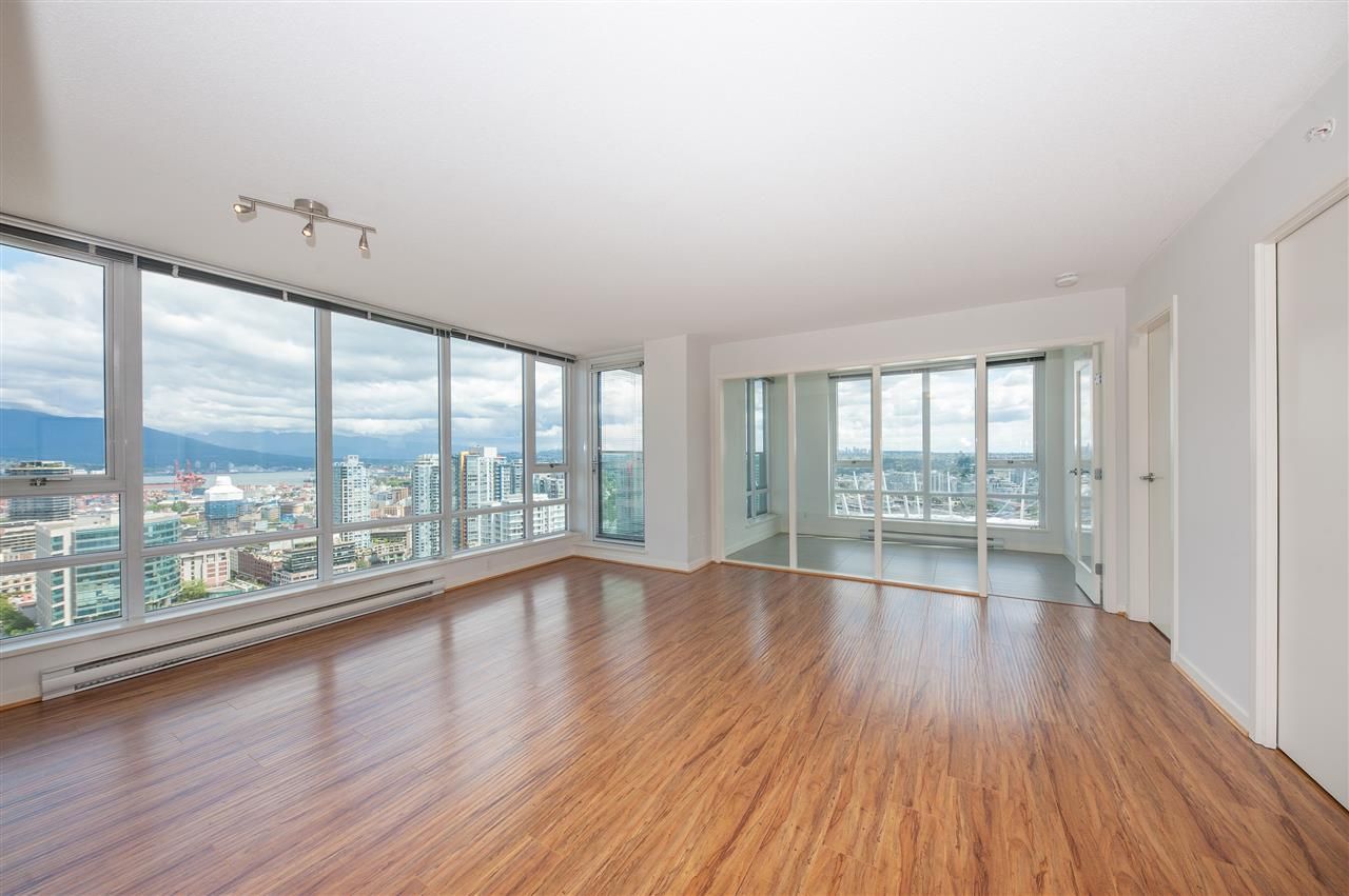 Main Photo: 3601 233 ROBSON STREET in : Downtown VW Condo for sale : MLS®# R2421793