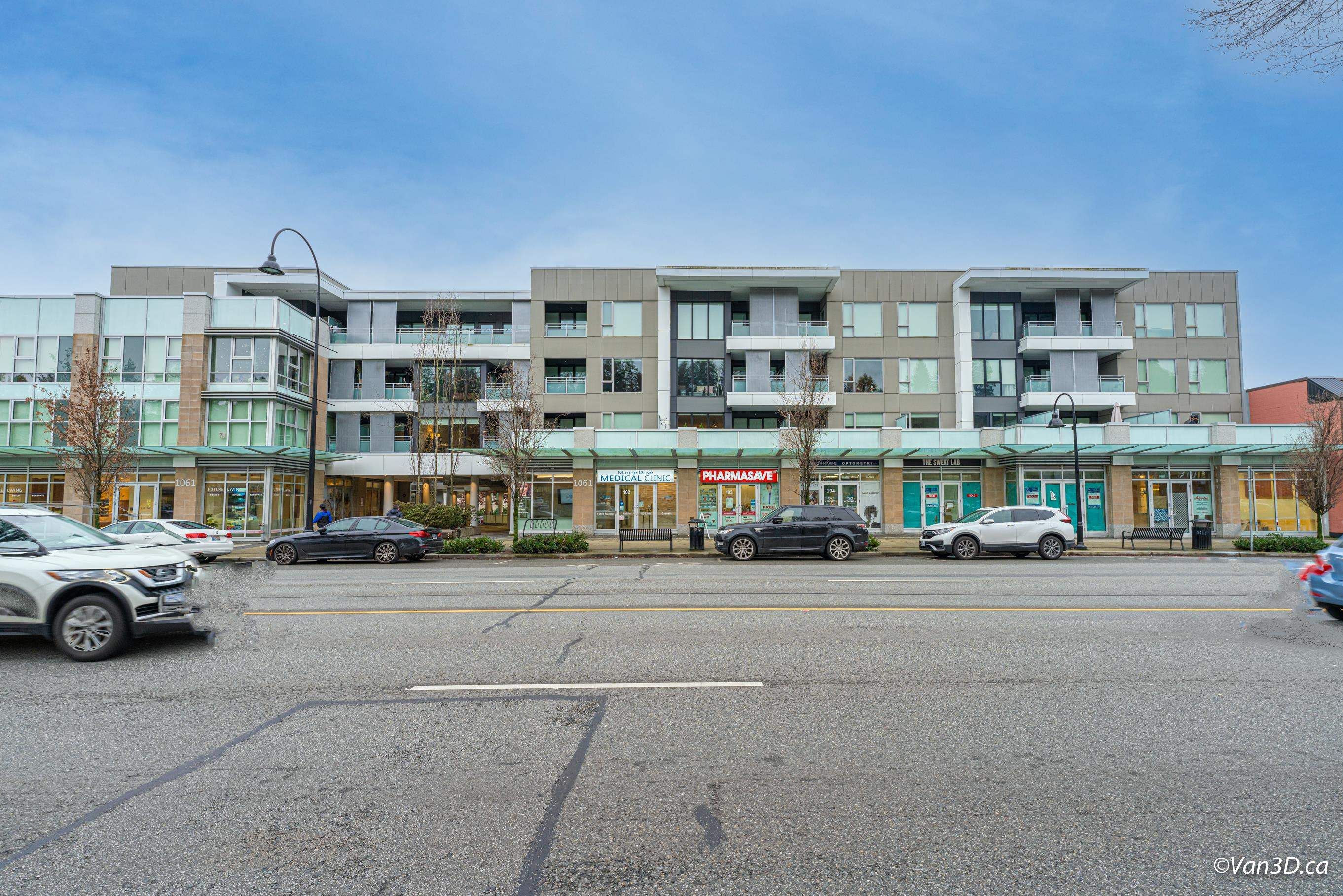 Main Photo: 208 1061 MARINE Drive in North Vancouver: Norgate Condo for sale in "X61" : MLS®# R2771418