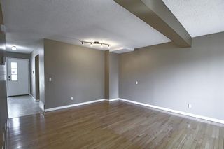Photo 6: 89 2511 38 Street NE in Calgary: Rundle Row/Townhouse for sale : MLS®# A1022861