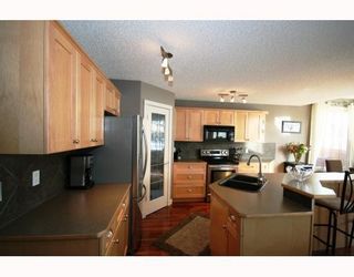 Photo 3: 6 Cougarstone Park SW in CALGARY: Cougar Ridge Residential Detached Single Family for sale (Calgary)  : MLS®# C3411993