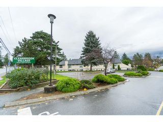 Photo 1: 25 3030 TRETHEWEY Street in Abbotsford: Abbotsford West Townhouse for sale in "Clearbrook Village" : MLS®# R2519783