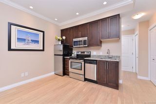 Photo 8: 302 9717 First St in Sidney: Si Sidney South-East Condo for sale : MLS®# 831930
