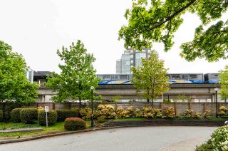 Photo 17: 701 3489 ASCOT PLACE in Vancouver: Collingwood VE Condo for sale (Vancouver East)  : MLS®# R2574165