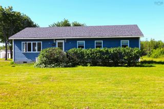 Photo 1: 2239 Shore Road in Western Head: 406-Queens County Residential for sale (South Shore)  : MLS®# 202215887